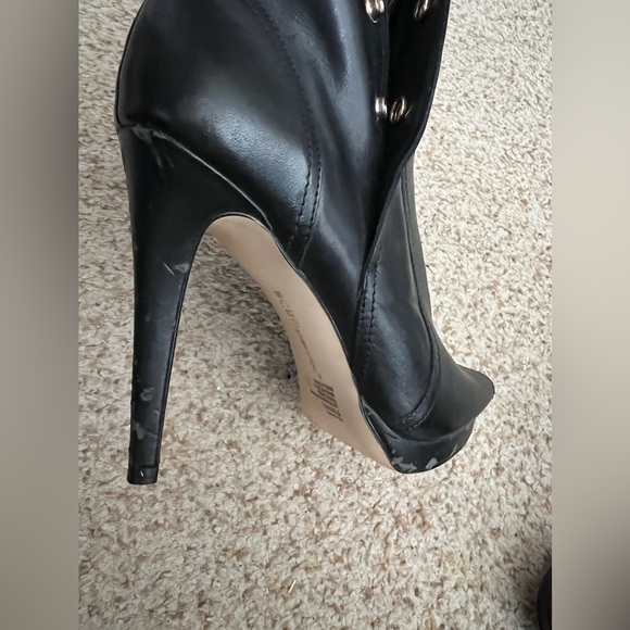BCBGeneration Gavin Black Open Toe Bootie- size 8.5M - Picture 8 of 14